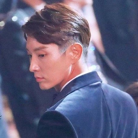 A moment captured by a fan of Lee Joongi