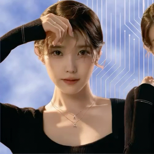 Recent activity shot of IU