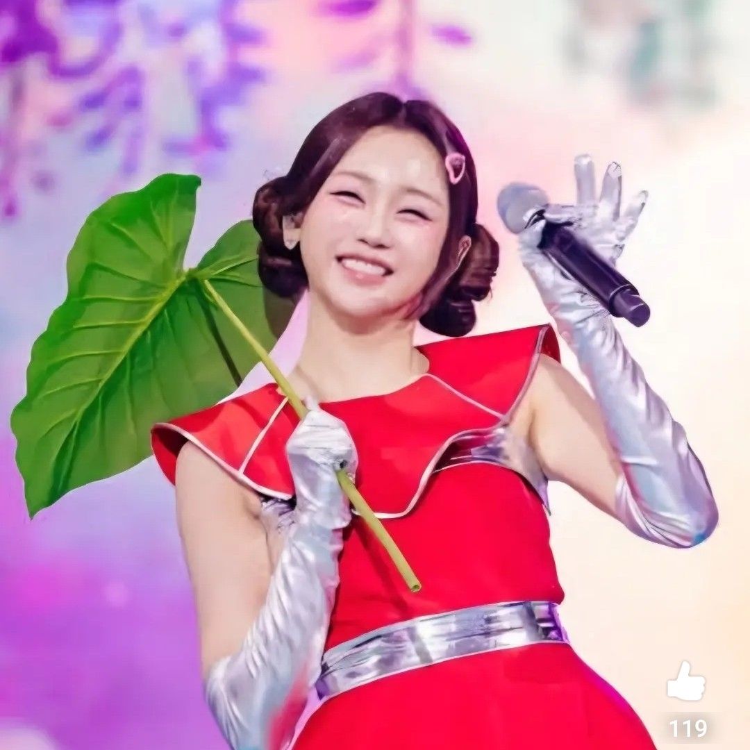 ホン・ジユンの最近の活動ショット