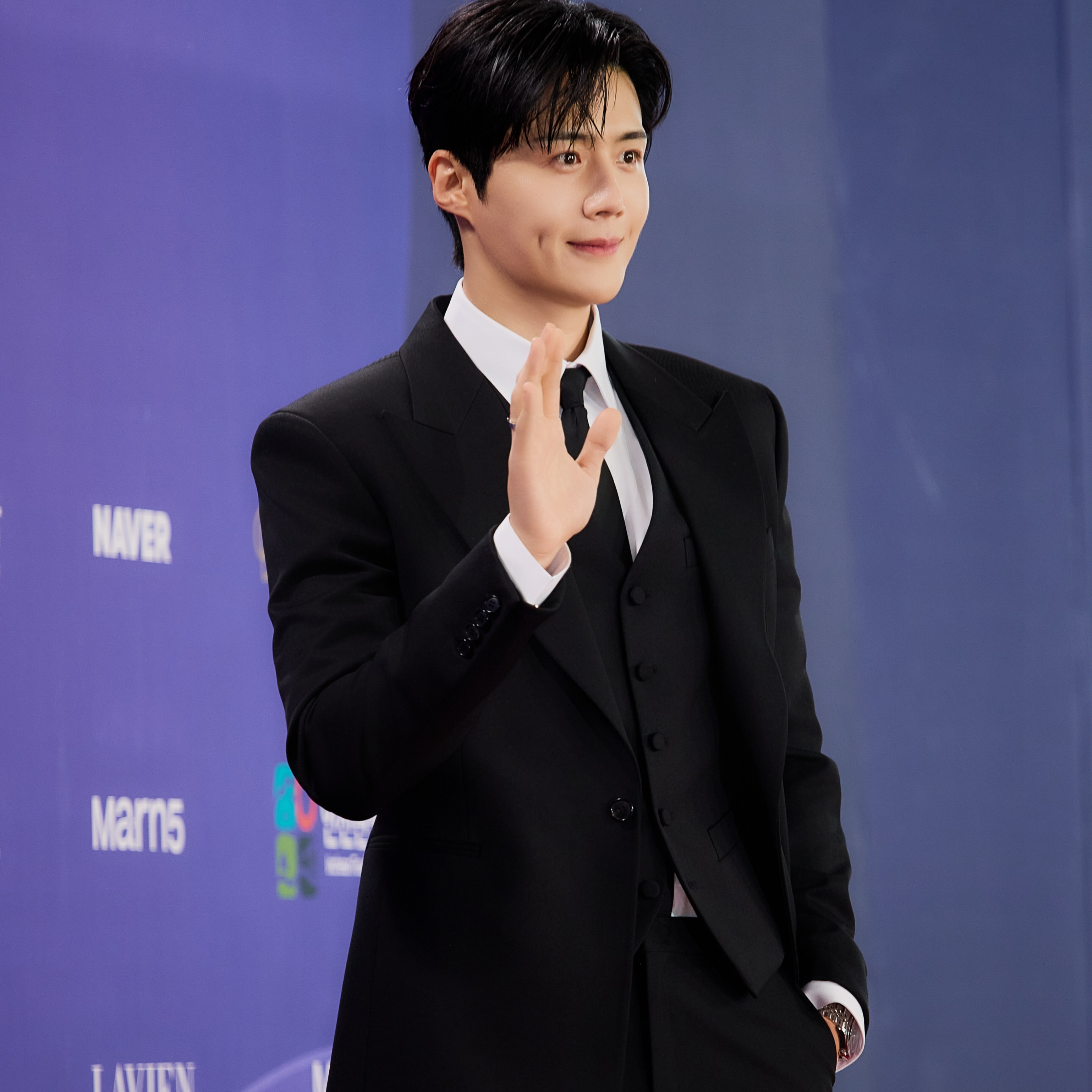 김선호 최근 활동샷