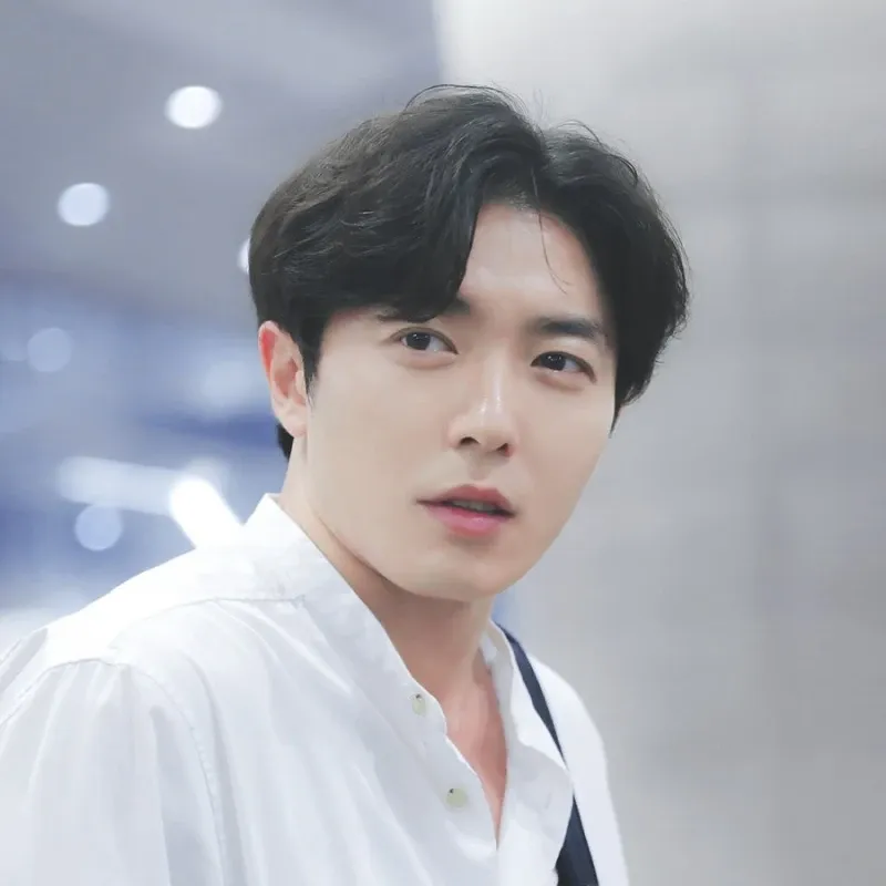 Foto kegiatan terbaru dari Kim Jaewook