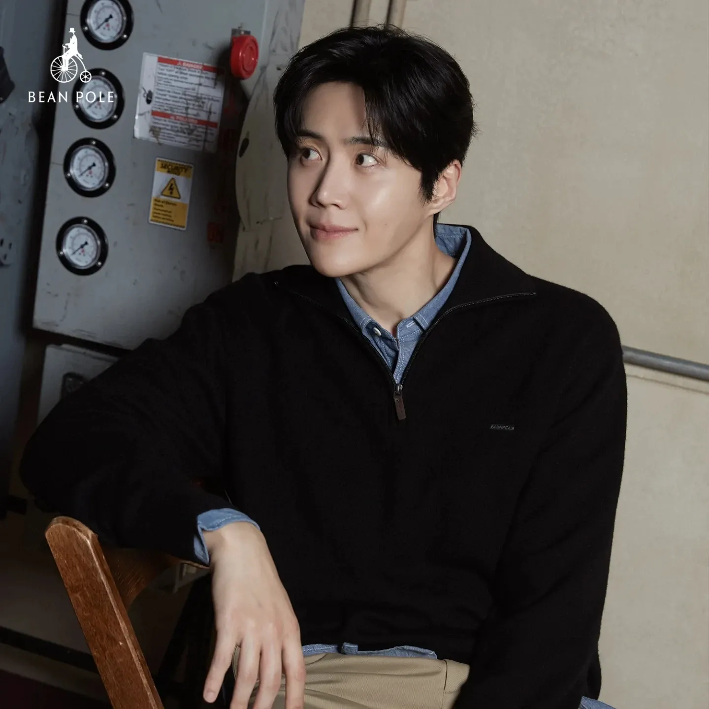 Behind-the-scenes cut of Kim Seonho