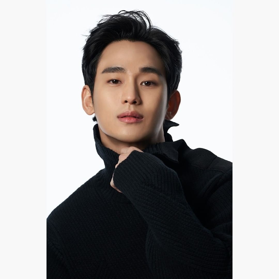 キム・スヒョンのビハインドカット