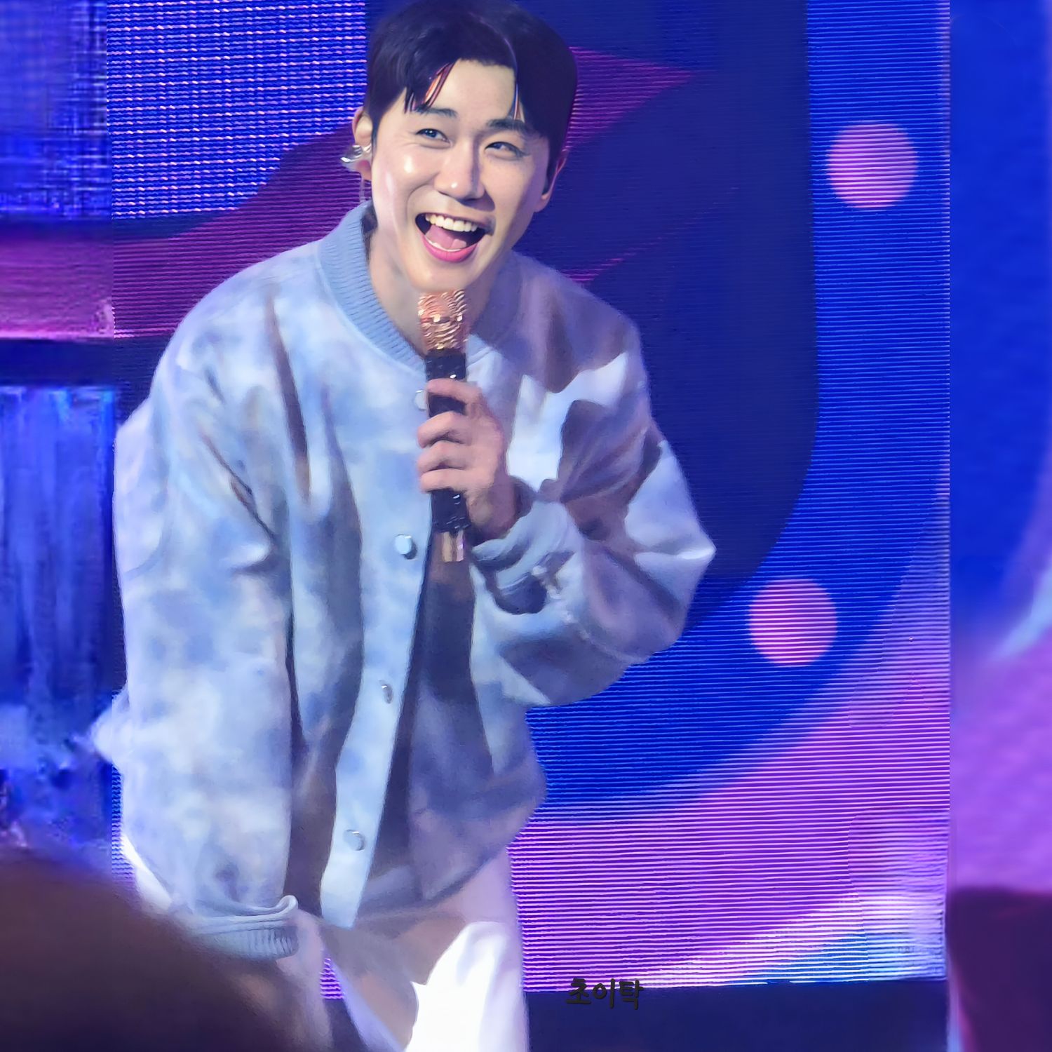 영탁의 최신 사진