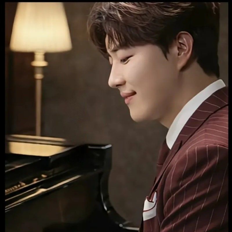 Recent activity shot of Jin Haesung