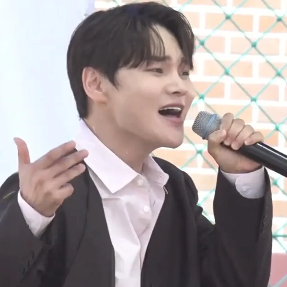 박서진의 최신 사진
