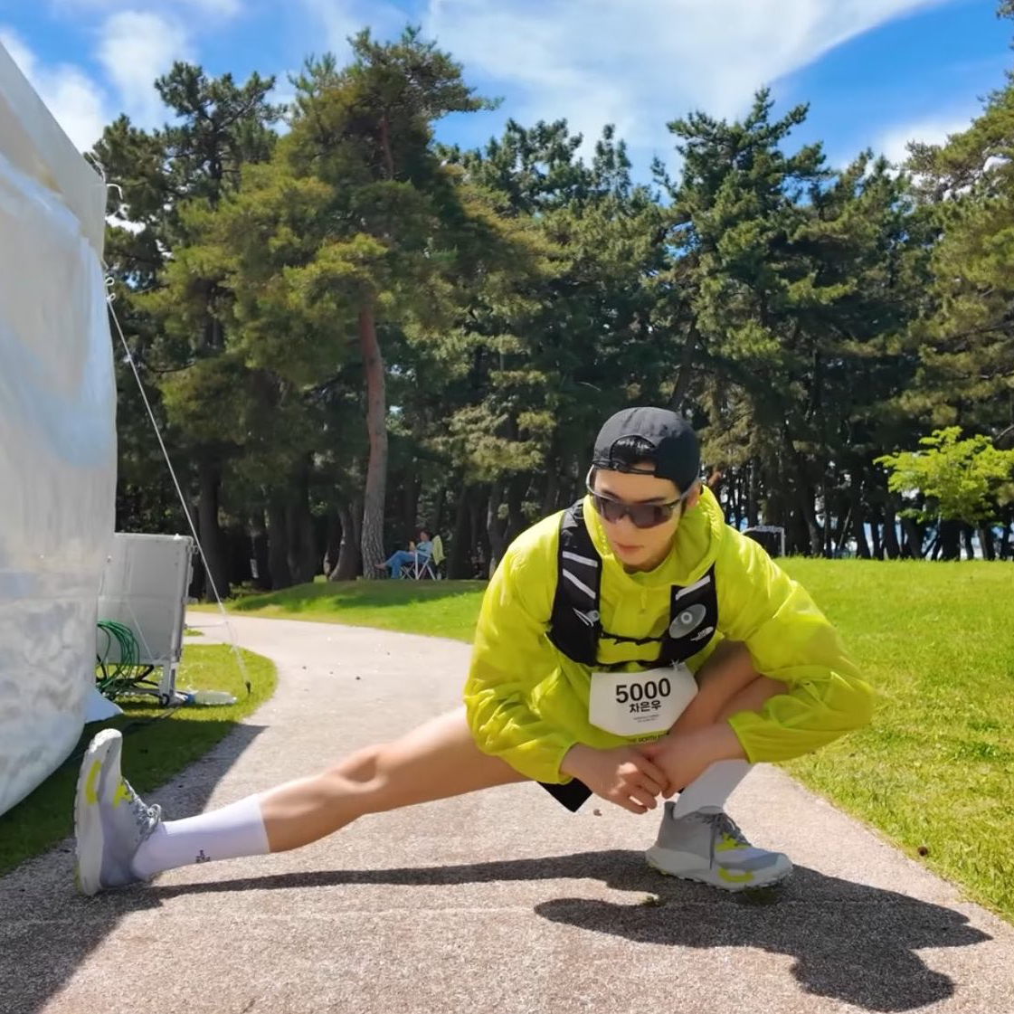 A moment captured by a fan of Cha Eunwoo