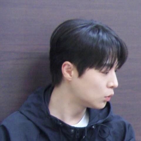 Behind-the-scenes cut of Bae Inhyuk