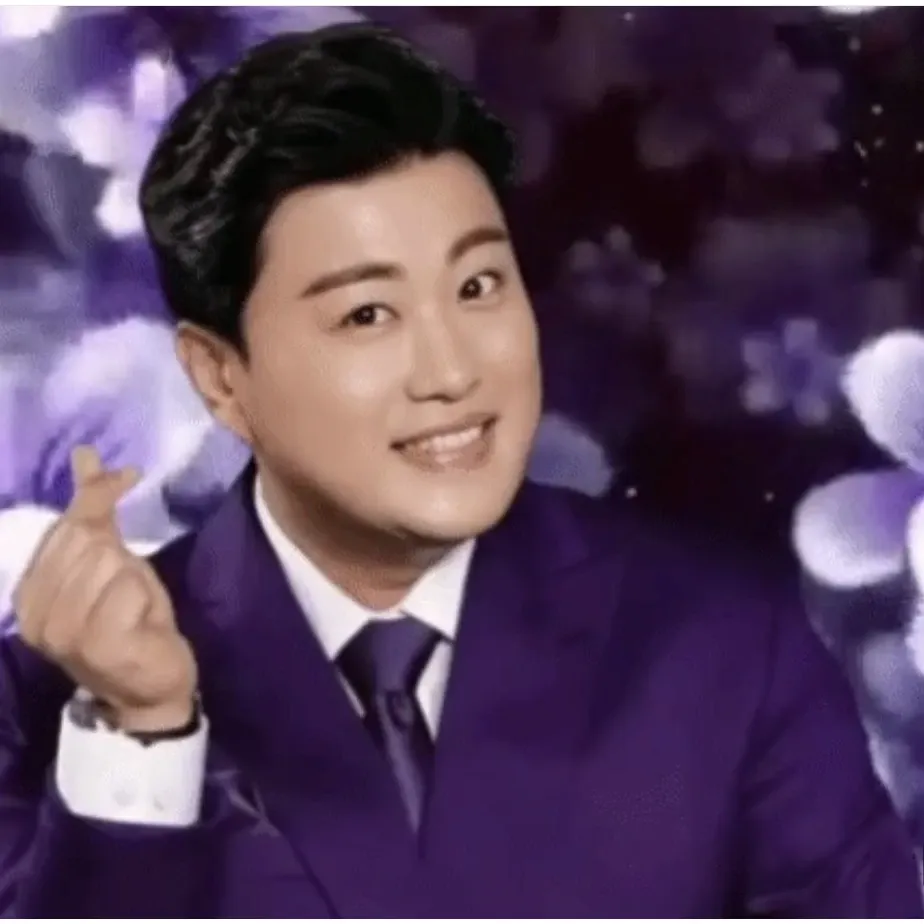 Recent activity shot of Kim Hojoong