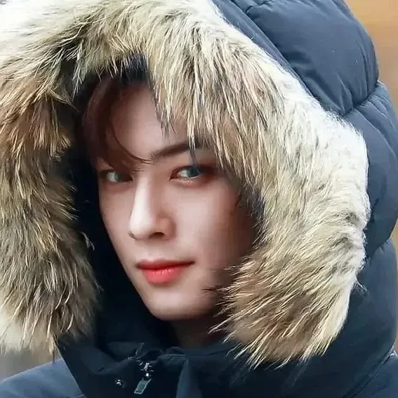 A moment captured by a fan of Cha Eunwoo