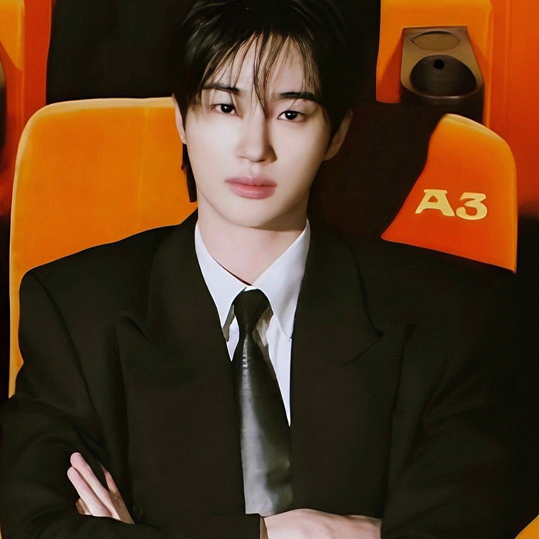 Latest photo of Byeon Wooseok