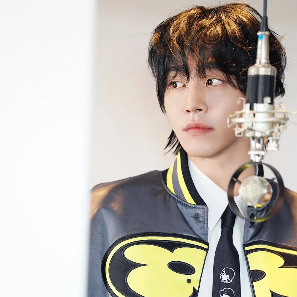 Behind-the-scenes cut of Ahn Hyoseop