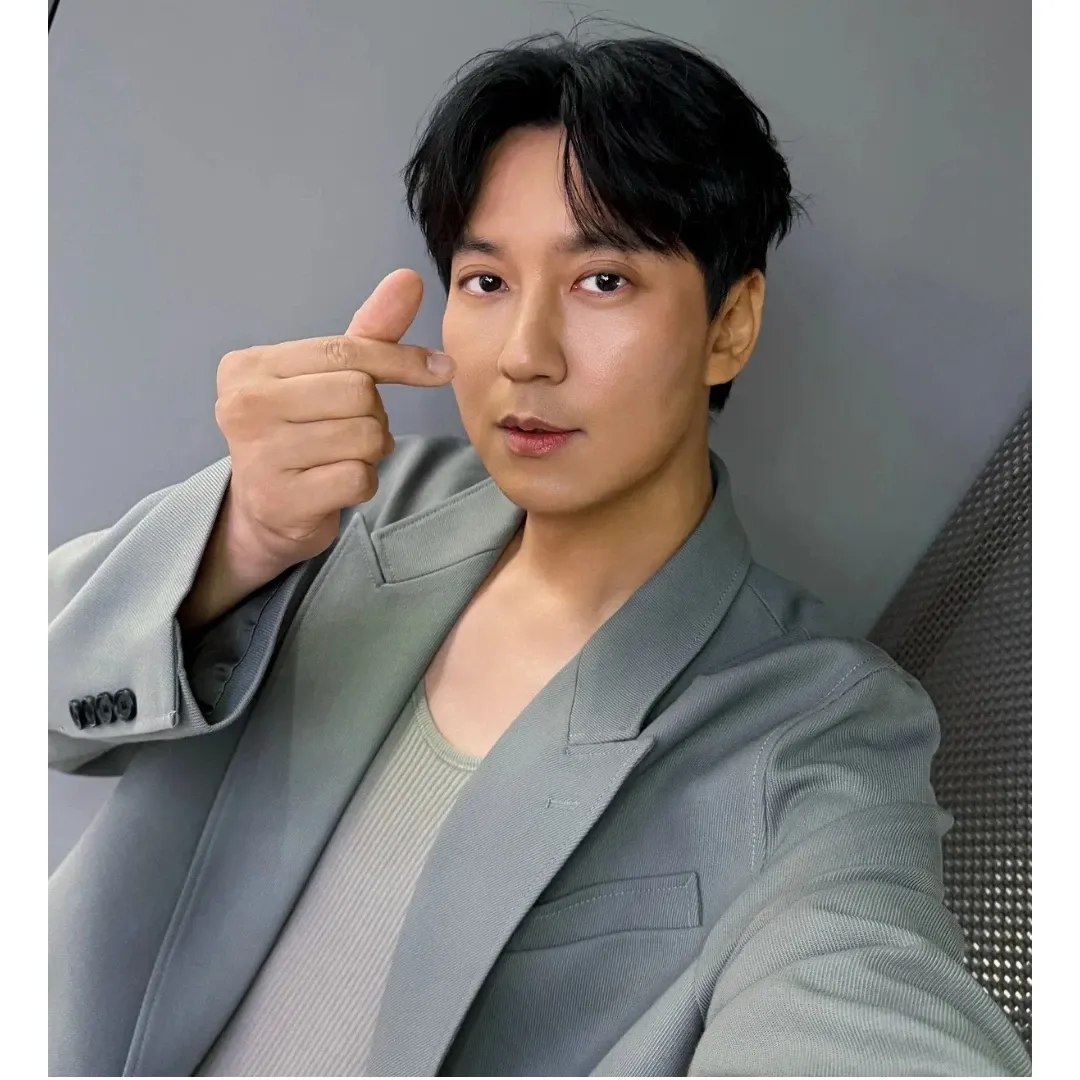 Foto terbaru dari Kim Namgil