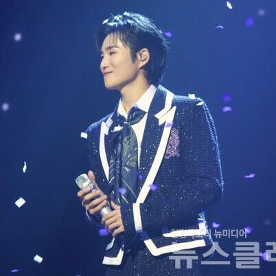 粉絲拍下的金熙栽瞬間