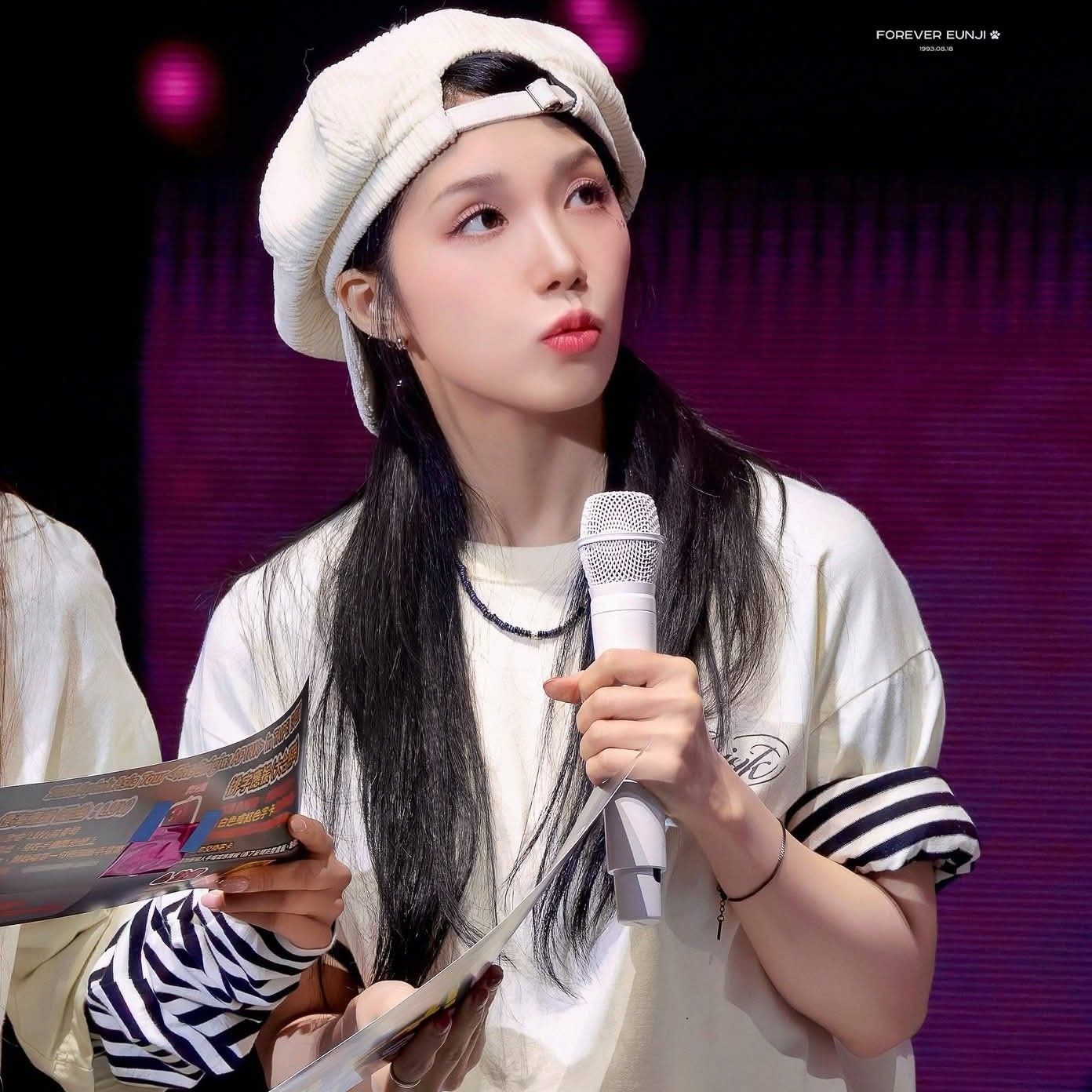 Latest photo of Jung Eunji