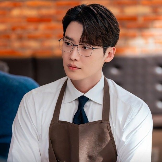 粉絲拍下的李鍾碩瞬間