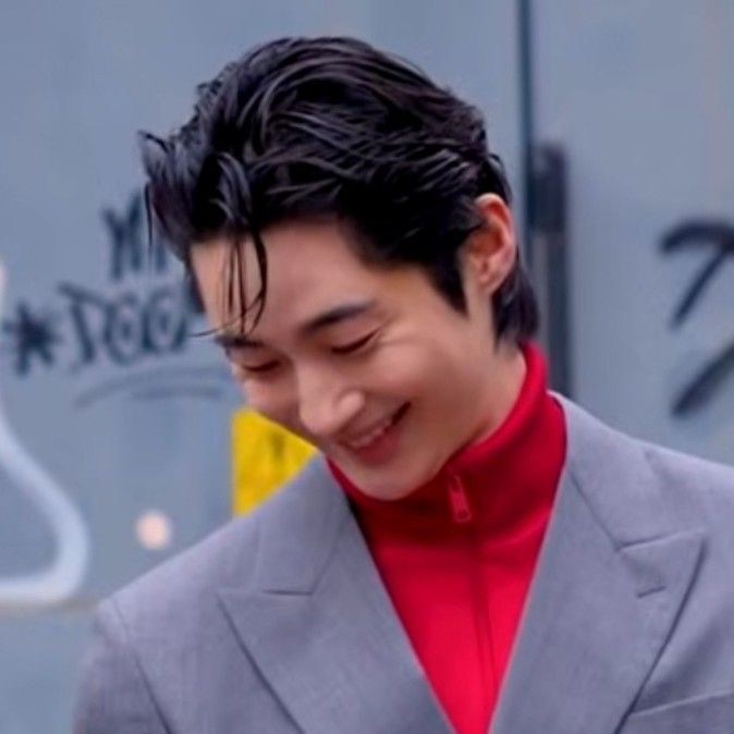 Latest photo of Byeon Wooseok