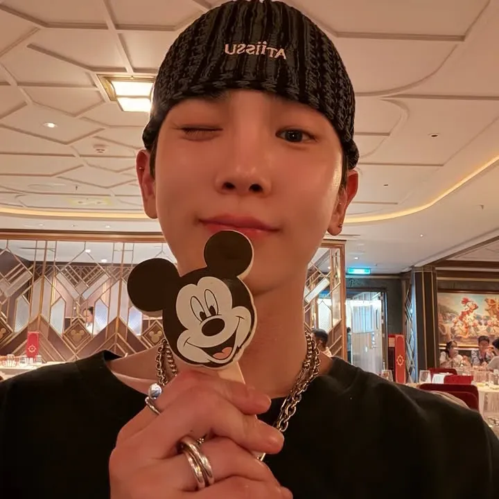 Behind-the-scenes cut of Key