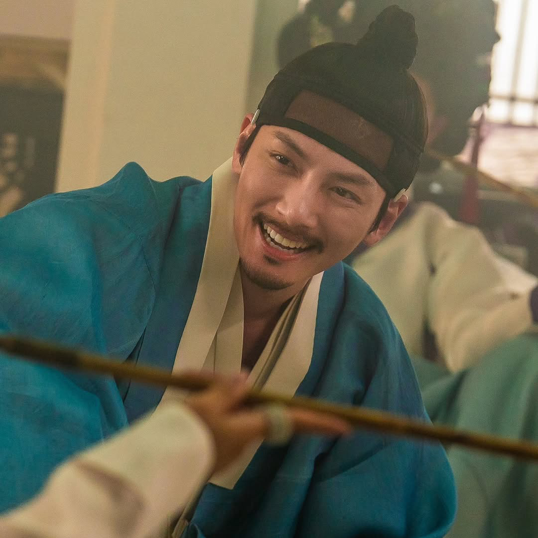 지창욱의 최신 사진