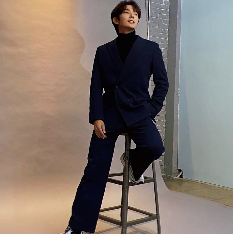 A moment captured by a fan of Lee Joongi