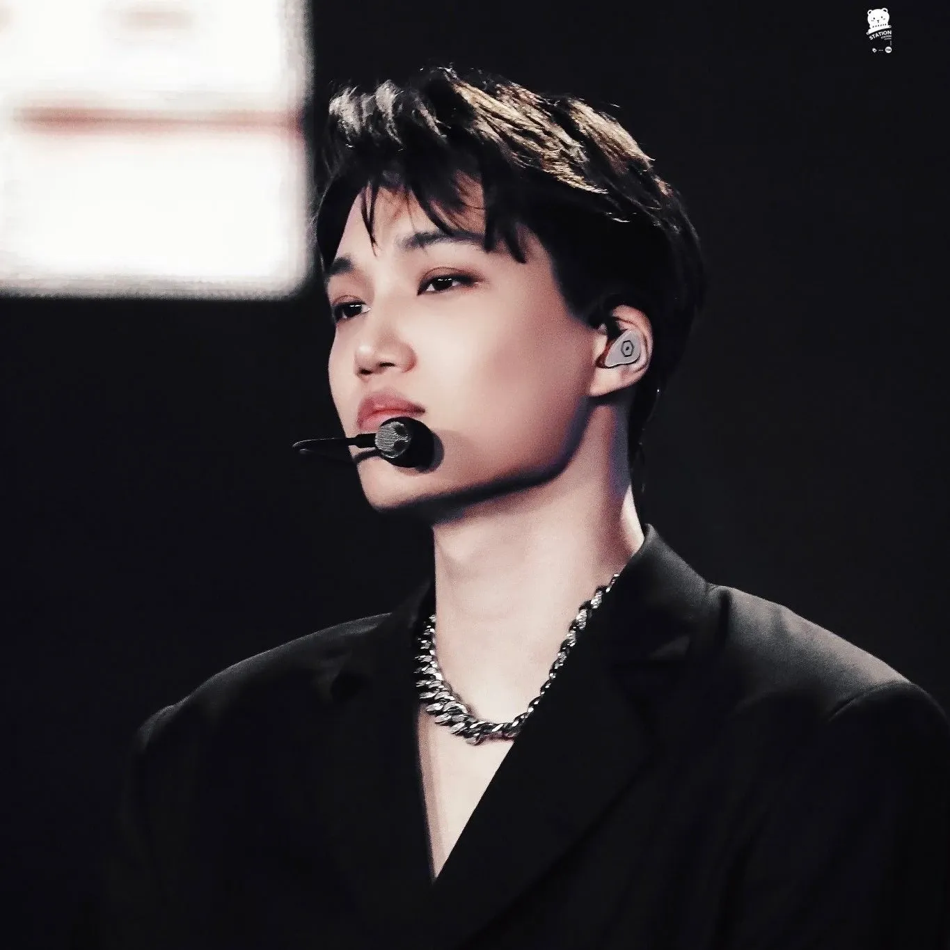 Behind-the-scenes cut of KAI