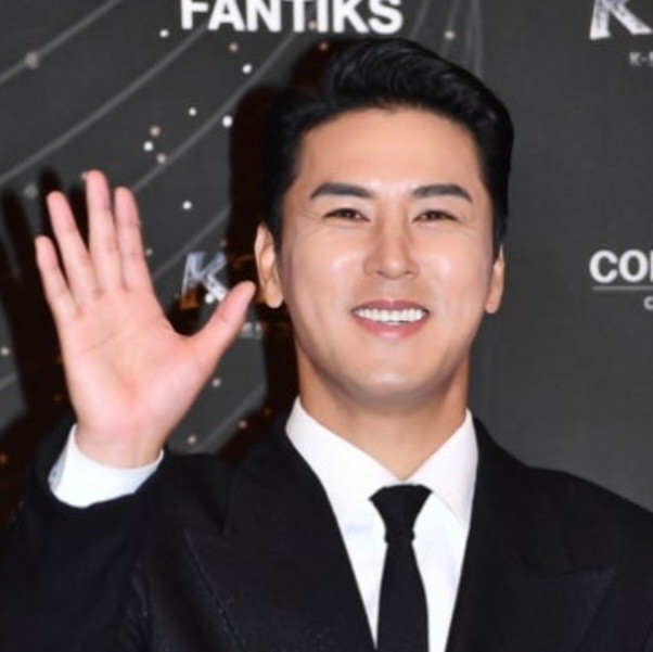 Foto kegiatan terbaru dari Jang Minho