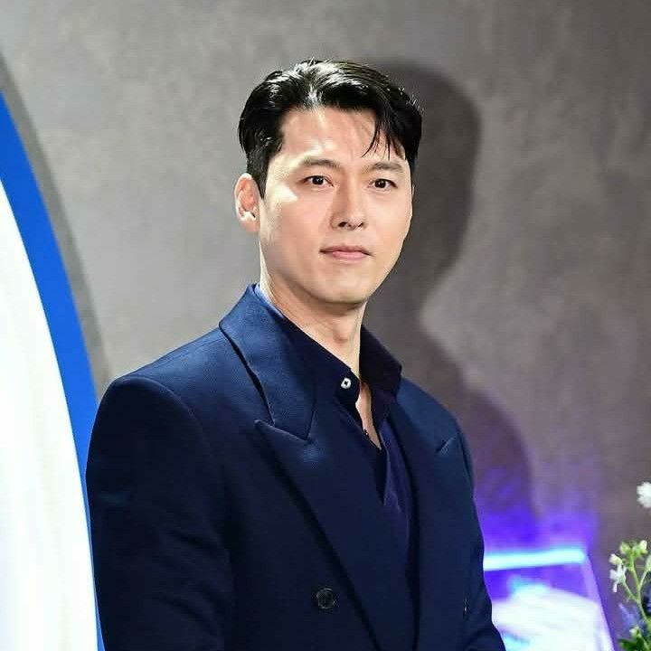 Foto kegiatan terbaru dari Hyun Bin