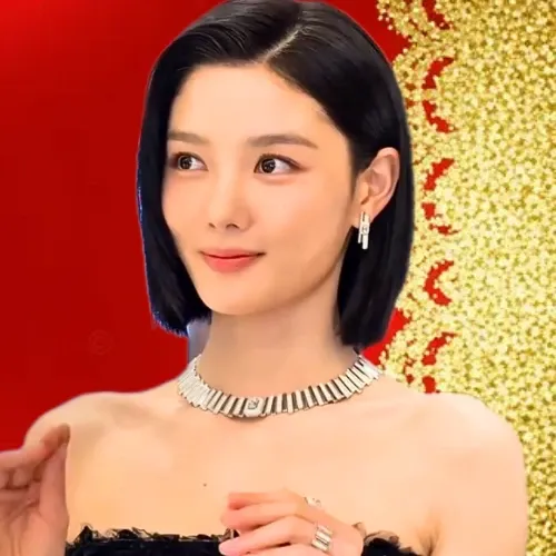 Recent activity shot of Kim Youjung