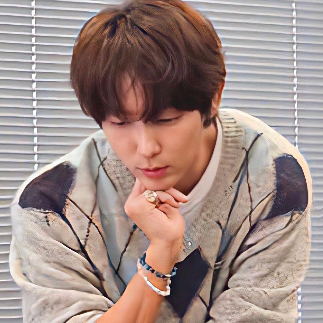 Cuplikan di balik layar dari Lee Joongi