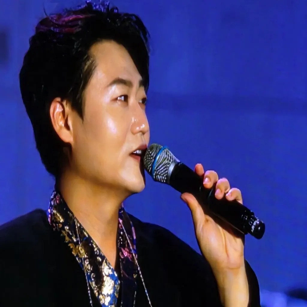 A moment captured by a fan of Min Soohyun