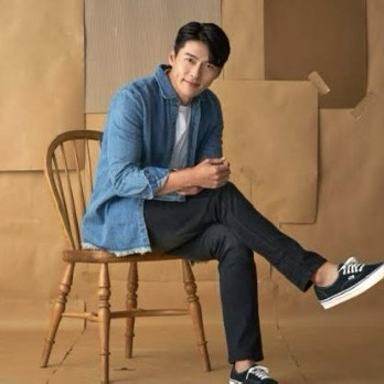 Foto terbaru dari Hyun Bin