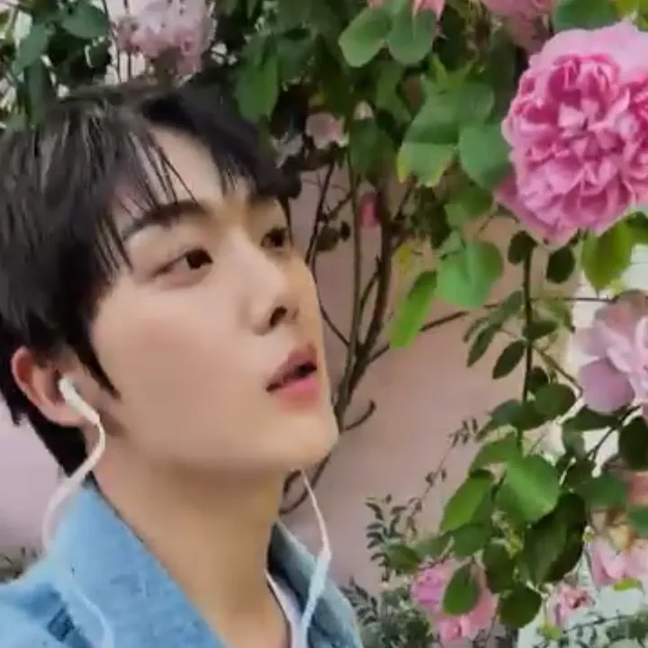 Latest photo of Yoon Sanha