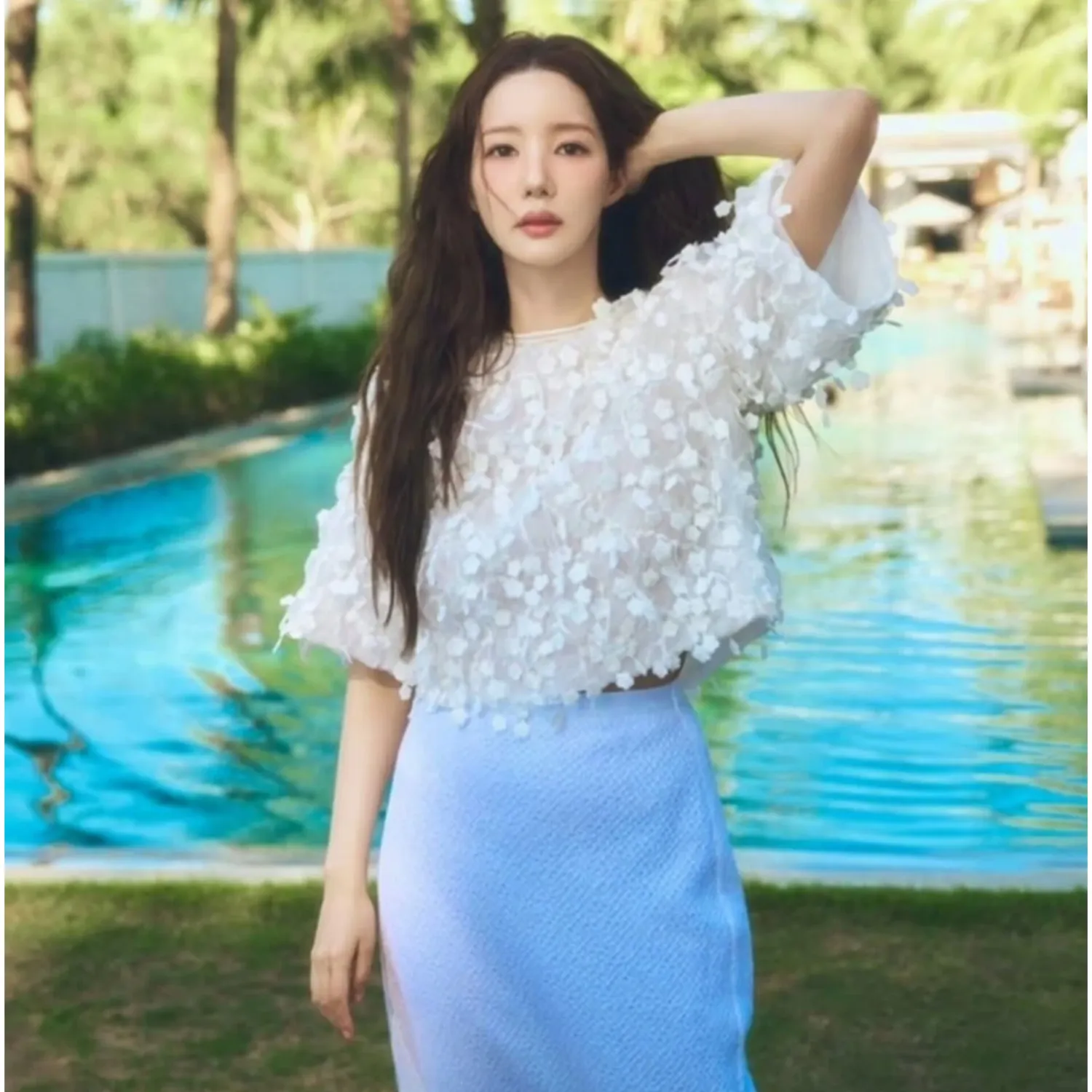 Cuplikan di balik layar dari Park Minyoung