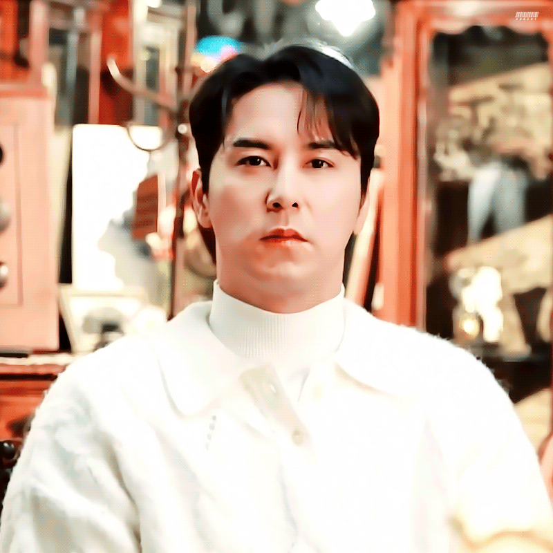 チャン・ミンホの最近の活動ショット