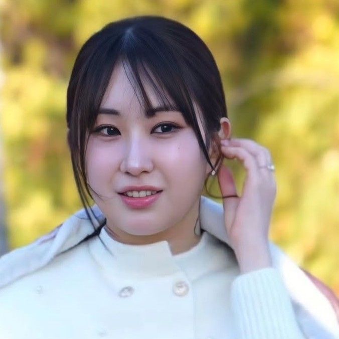 Momen yang diabadikan oleh penggemar Jeon Yujin