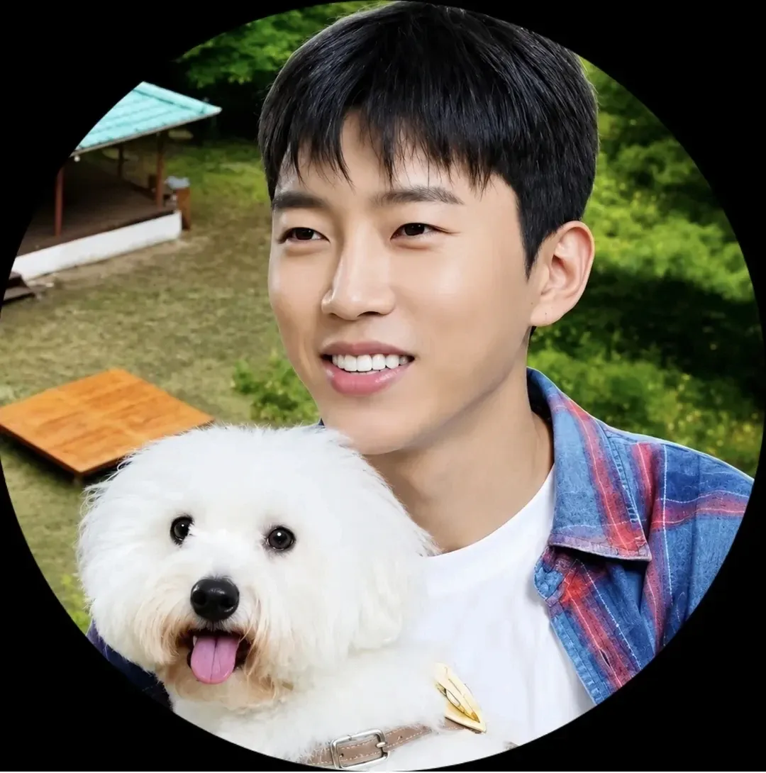 Foto terbaru dari Lim Youngwoong