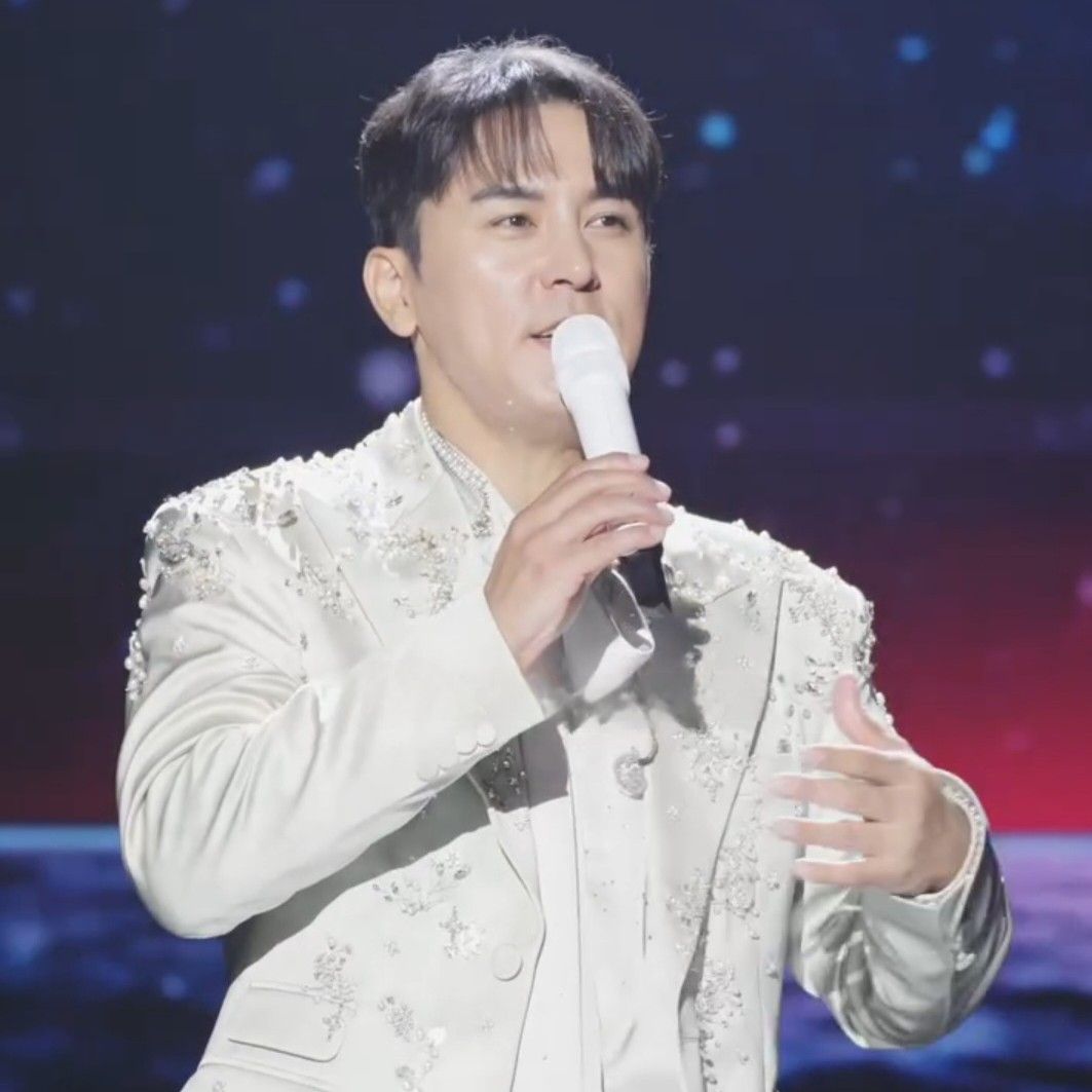 Behind-the-scenes cut of Jang Minho