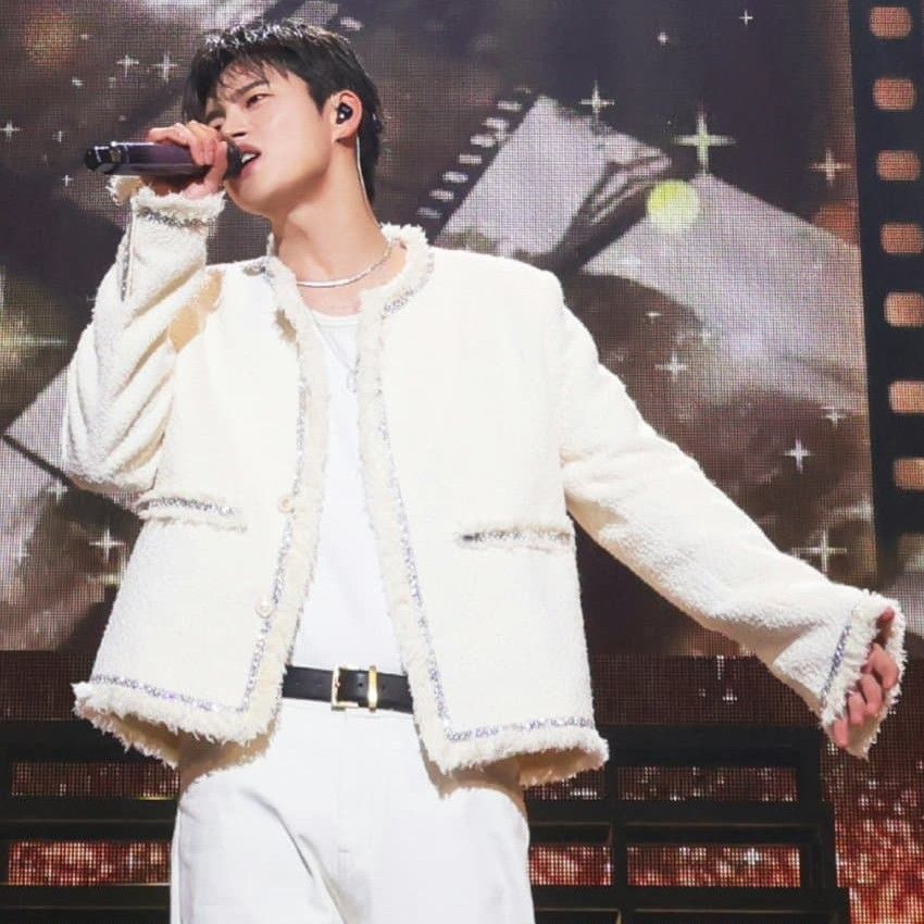 Cuplikan di balik layar dari Seo Inguk