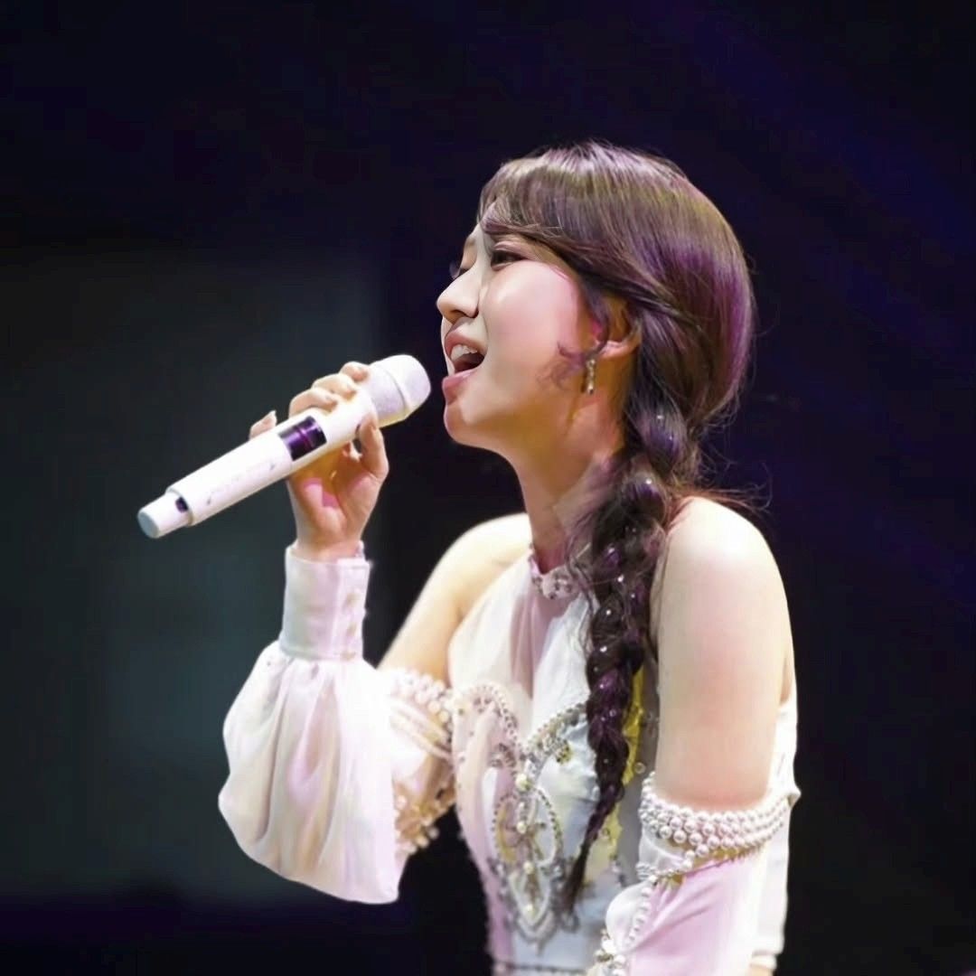 Foto terbaru dari Jeon Yujin