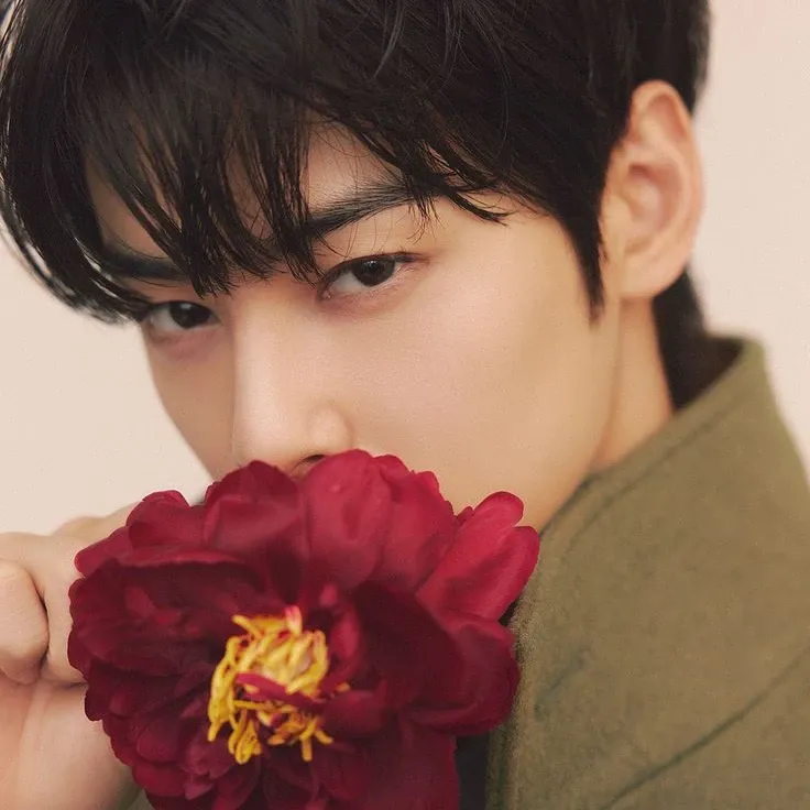 粉丝拍下的车银优瞬间