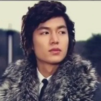 A moment captured by a fan of Lee Minho