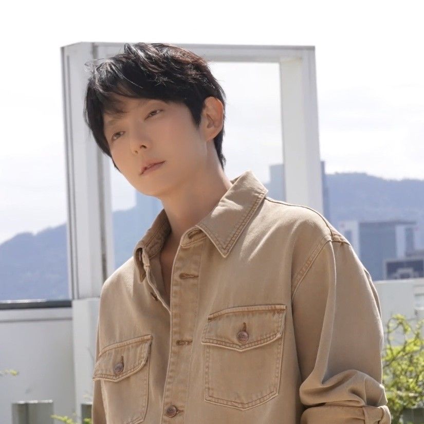 Recent activity shot of Lee Joongi