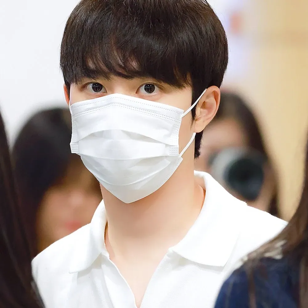 Cuplikan di balik layar dari Doh Kyungsoo (D.O.)