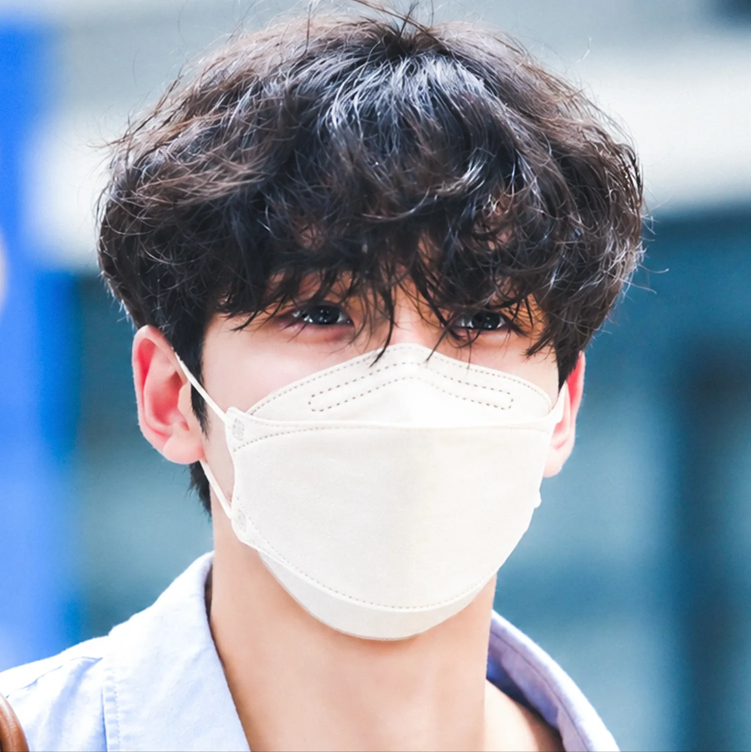 로운의 비하인드 컷