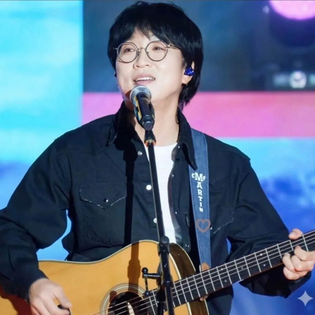 Recent activity shot of Bak Changgeun
