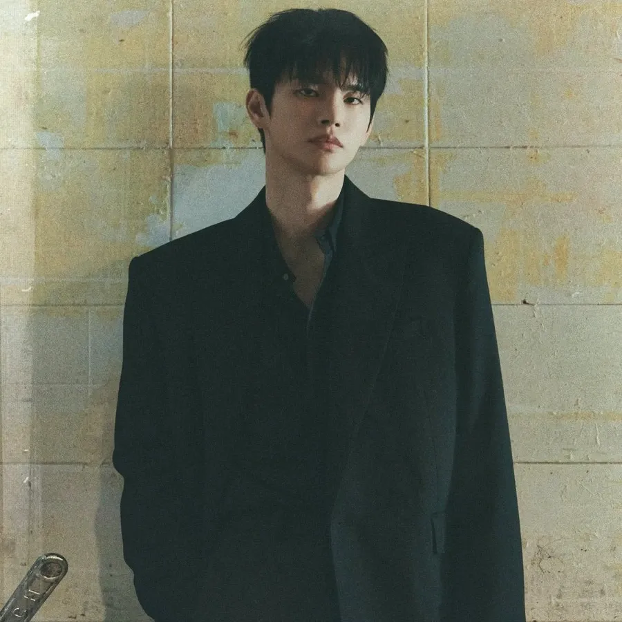 A moment captured by a fan of Seo Inguk