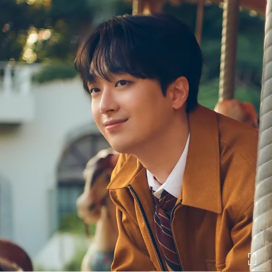 イ・チャンウォンの最近の活動ショット