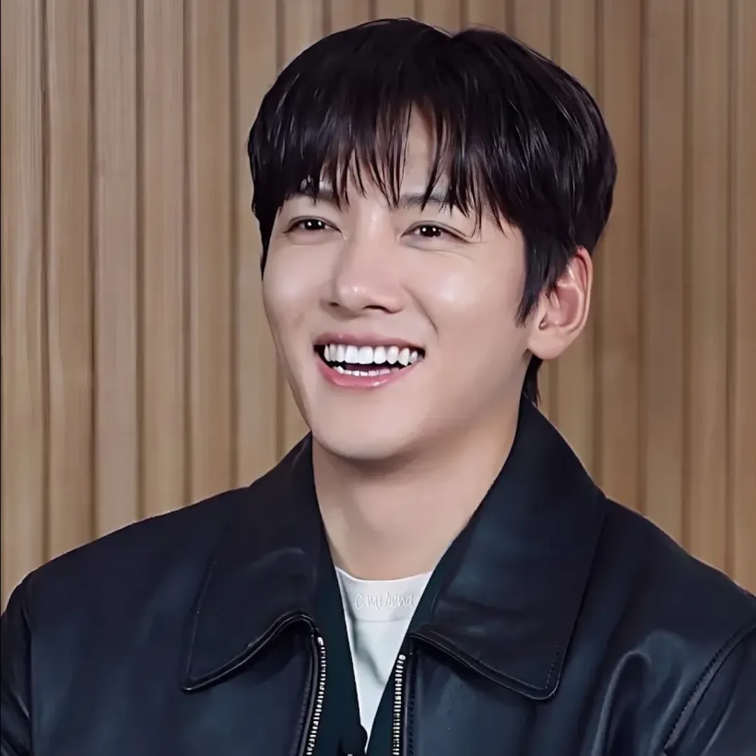 A moment captured by a fan of Ji Changwook