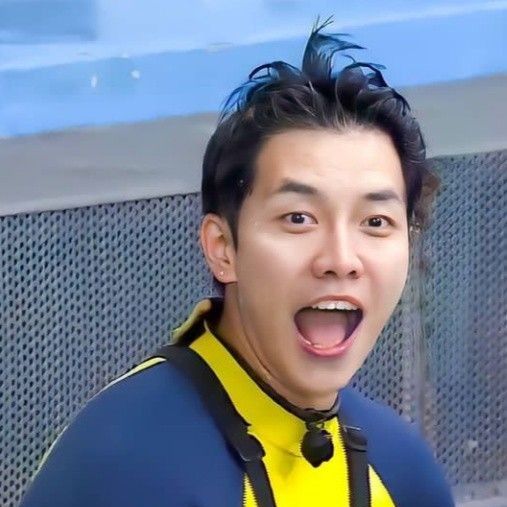 イ・スンギのビハインドカット