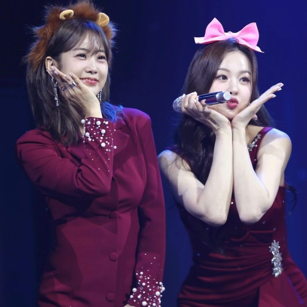 A moment captured by a fan of Kang Hyeyeon